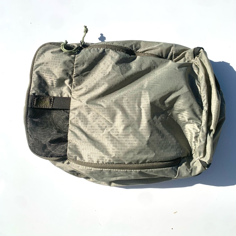 REI Olive Gray Travel Packing Cube Bag Expandable Zipper